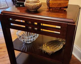 Cherry Wood Console Table with Lattice Detail