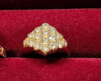 14kt Gold and Diamond Ring