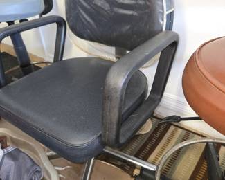 Desk Chair on Wheels