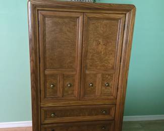Armoire