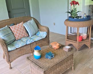 Wicker Loveseat. Trunk (Storage) Beverage Table & Round Accent Table