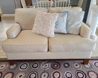 Haverty's Loveseat