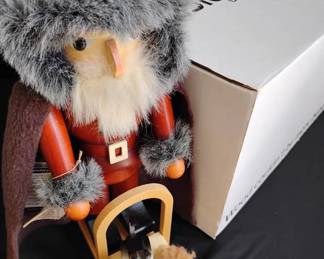 SH771Ulbricht Nutcracker Dog Sled