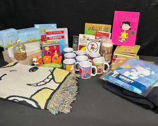 SH676Peanuts Cups, Blanket  More 