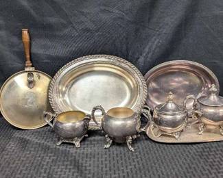 SH727VSilverplate Serving Pieces