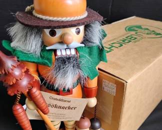 SH763Ulbricht Nutcracker Gnome