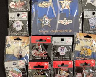 SH124 BBaseball Collectible Pins