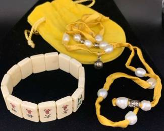 SH718VVintage Mahjong Tile Stretch Bracelet And Silver Bead Necklace