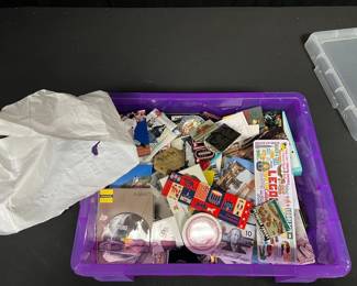 SH664Magnet Mystery Lot 