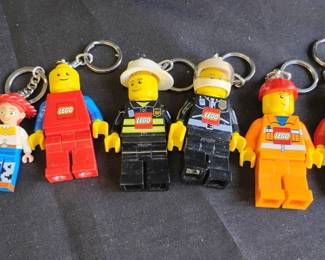 SH680Lego Keychains Mixed