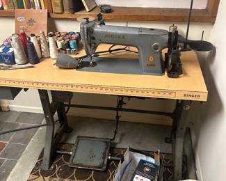 Singer industrial sewing machine