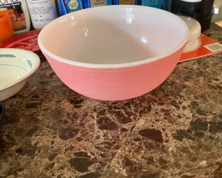 Pink vintage pyre. Bowl