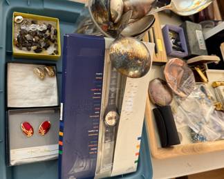Jewelry & watched