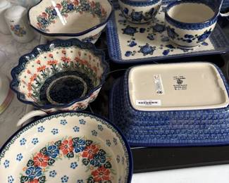 Pottery hand painted from Poland