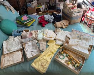 Studio
Vintage baby clothes