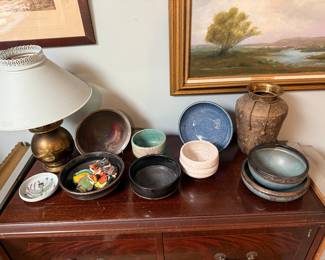 Studio
Sunny Leinhart pottery