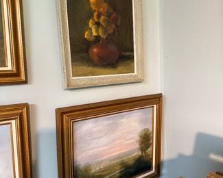 Studio
Marjorie Walters paintings