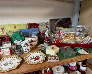 Studio
Christmas-vintage ornaments