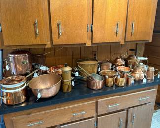 Kitchen
Copper cookware and accessories