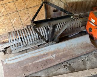 Coop Barn
Rake & Blade attachments for the Kubota tractor