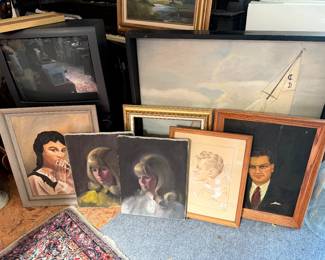 Studio
Portrait paintings