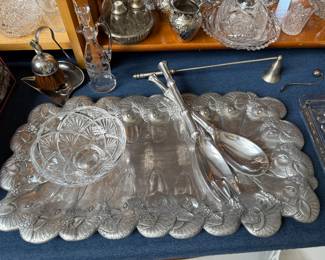 Family Room 
Rams tray 