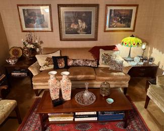 Parlor
Velvet sofa
Coffee table
Art books
Decanter
Needlepoint pillows 