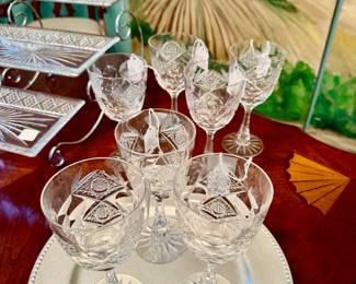 7 wine glass stems