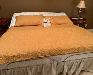 King Quilted cover with Shams