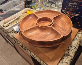Serving tray