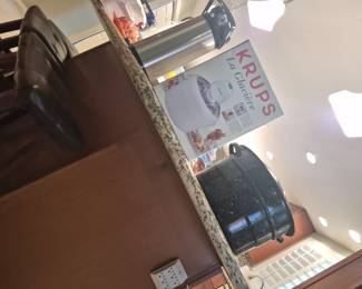 Ice cream maker