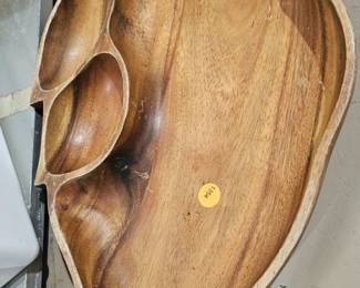 WOODEN LEAF BOWL