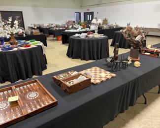 Mother of Pearl inlay backgammon/chess set