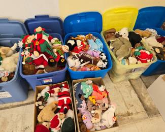 Stuffed Animals, Beanie Babies, Plush by the hundreds