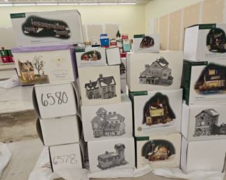 Dept 56 New England Village