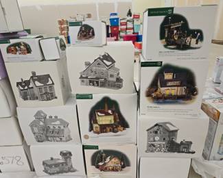 Dept 56 New England Village