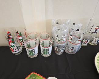 Christmas Glasses in many styles and designs