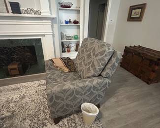 La-Z Boy recliner, area rug, trunk