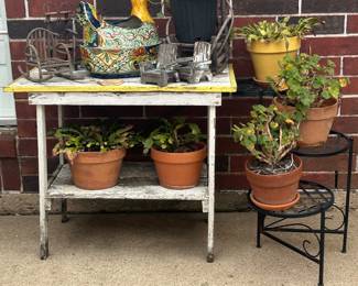 pots and decor