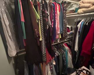 ladies shoes size 9-9.5 and clothing