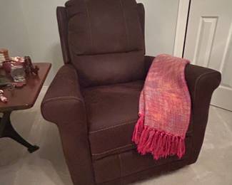 Arm chair