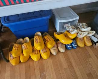 Holland wooden clogs 