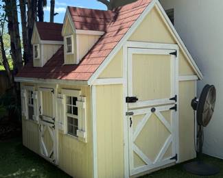 The most amazing child's play house.