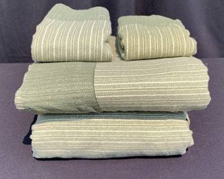 Full size flannel sheets - clean!