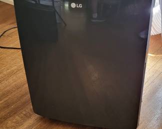 New LG portable air conditioner (only used 1 week)