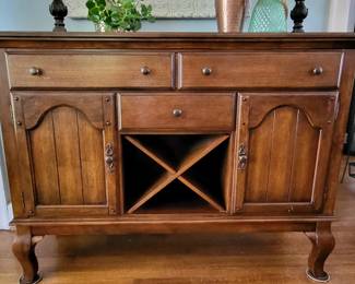 Ashley sideboard