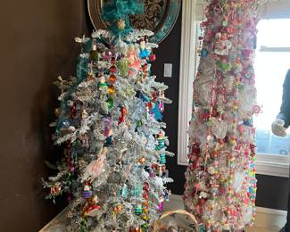 Lots of ornaments priced individually and a fully decorated tree!