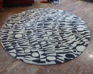 Round Missoni area rug