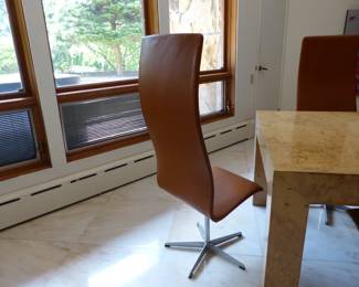 Amazing mid-century set of 10 Arne Jacobsen for Fritz Hansen High Oxford dining chairs and large mid-century burl wood dining table