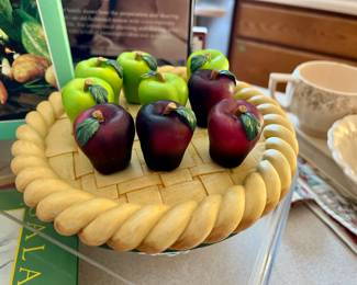 Tick - Tack - Toe apple pie